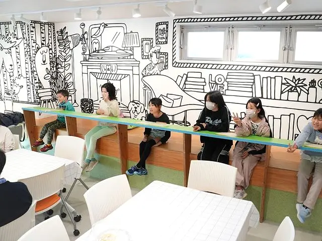 まずはお話をしっかり聞きます｜管理栄養士の食育教室｜刈谷市のこども歯科キッズデンタルステーション